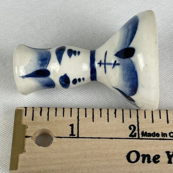 Hand-Painted Blue & White Ceramic Miniature Candleholder Signed K - Picture 8 of 9